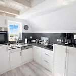 Huus Ant Diek Holiday home *